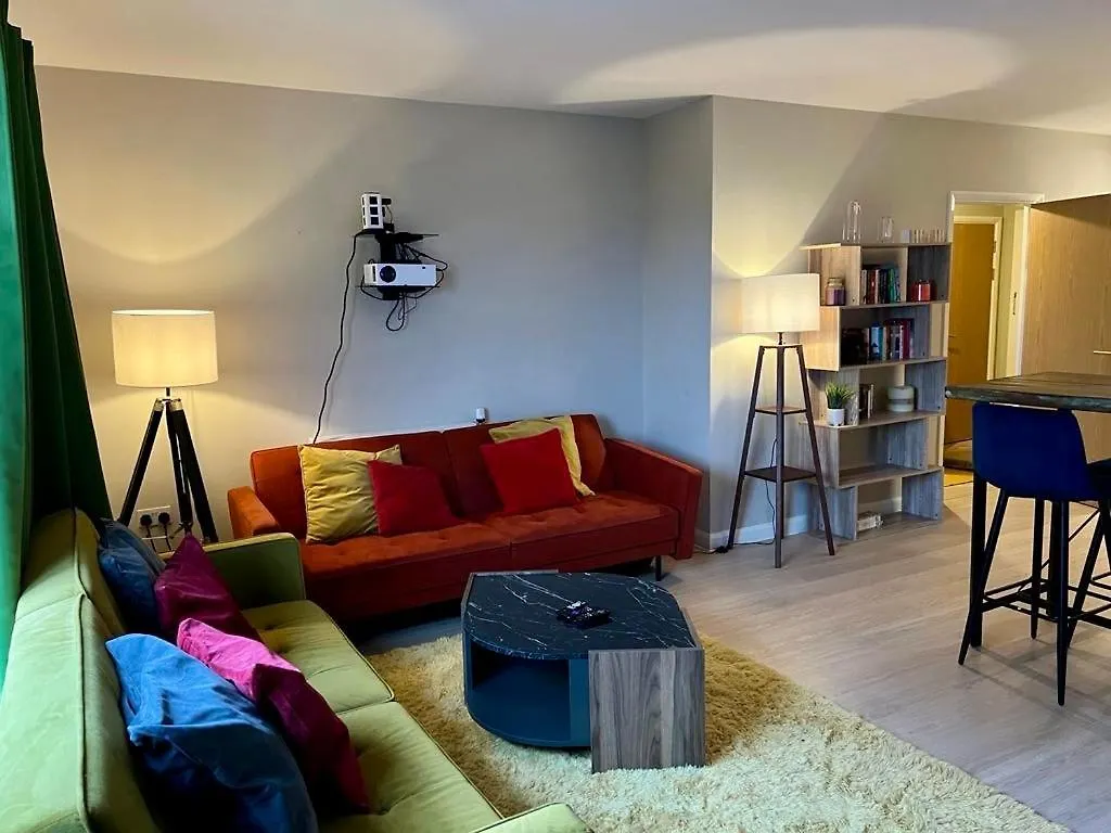 Cosy One Bedroom Apartment 5 Min Walk To Abba Voyage Venue London Stadium